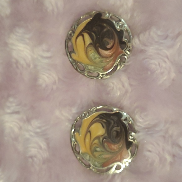 Enamel Swirl Vintage Earrings - Picture 1 of 4